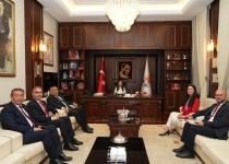 Küçük Yazar Zeynep Demir, Büyükşehirde Başkanlık Koltuğuna Oturdu