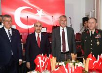 Adana’da kutlamalar, zafere götüren tarihsel bilinçle pekişti