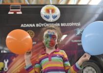 Çocuklar hem eğleniyor, hem öğreniyor