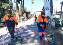 Büyükşehir mezarlıkların temiz ve bakımlı kalması için çalışıyor