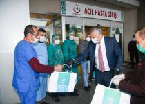 Adana Büyükşehir Belediyesi’nin Covid-19 dayanışması sürüyor, vatandaşa desteğin kapsamı genişliyor.