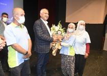 Başkan Zeydan Karalar çalışanlarla bayramlaştı, ikramiye müjdesi verdi