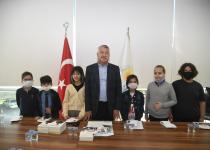 Cumhuriyet ve Atatürk sevgisi nesilden nesile çoğalıyor