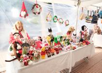 Yılbaşı Konseptli Kadın Emeği Pazarı Kuruldu