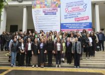 Adana Büyükşehir’in Kadın Çalışanları Basın Açıklaması Yaptı