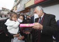 Başkan Zeydan Karalar, muhtarları dinlemeden gün geçirmiyor