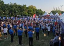 Lezzet Festivali'nde Büyükşehir'den Öğrencilere Kebap İkramı