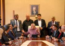 Zeydan Karalar muhtarlara kulak verdi