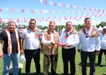 Salbaş Karakucak Güreşleri Renkli ve Heyecanlı Görüntülere Sahne Oldu