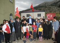 Adana Gibi Başkan seçimden seçime değil, ihtiyaç olduğunda halkın yanında