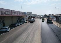 Büyükşehir’in asfalt hamlesi sanayi esnafın da işini kolaylaştırdı